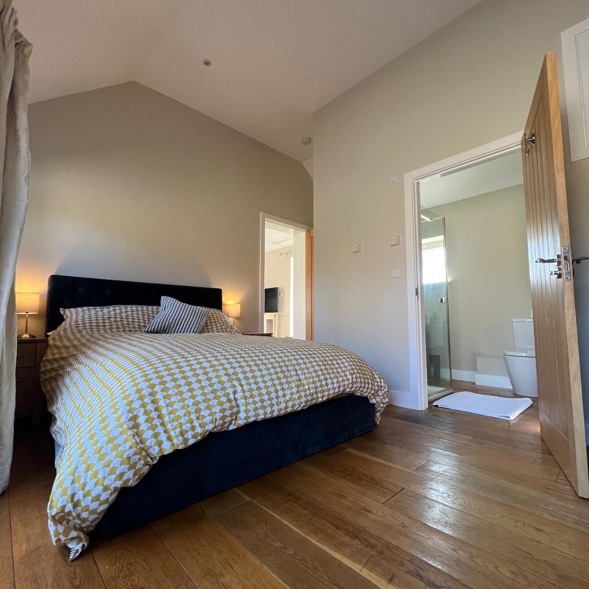 Little Park Farm Queen Anne & Bed & Breakfast *